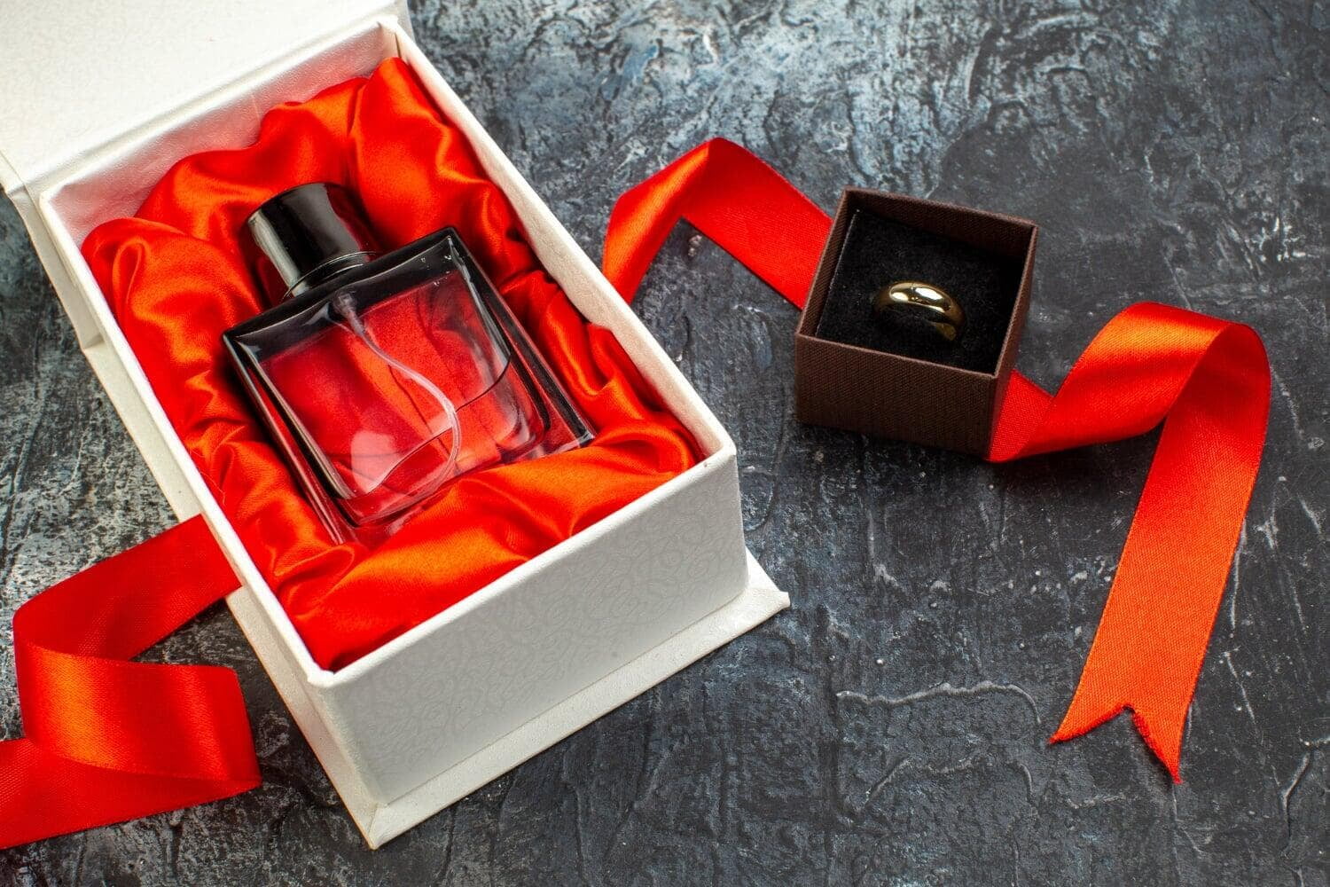 The Importance of Bespoke Packing for High-End Products